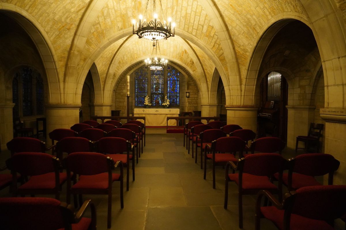 Join us for a Tour of St. Dunstan’s & Resurrection Chapels